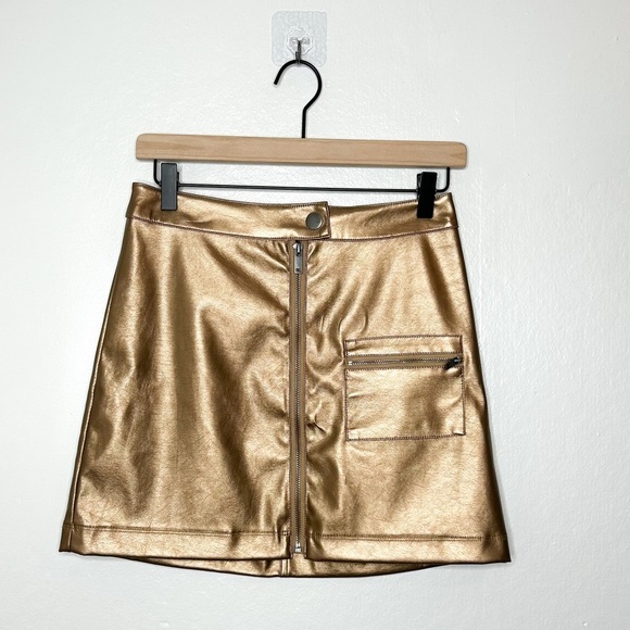 Urban Outfitters Gold Shiny Metallic Zip Front Mini Skirt Small‎ S - Picture 2 of 7